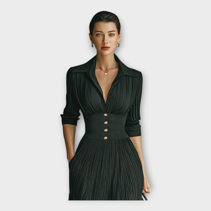 Μακρύ φόρεμα με εκλεπτυσμένη κομψότητα