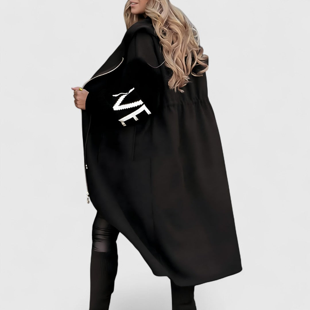 Μαχαιρούλα - Γυναικεία ζακέτα με πλεκτά μανίκια και κούκουλα για ανεπιτήδευτη άνεση