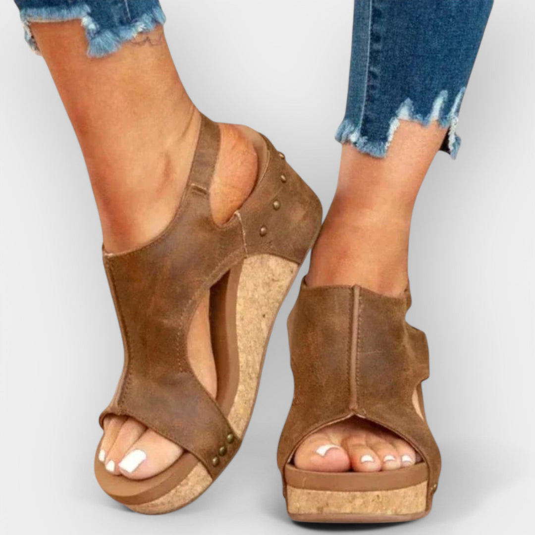 Σανδάλια με Πλατφόρμα