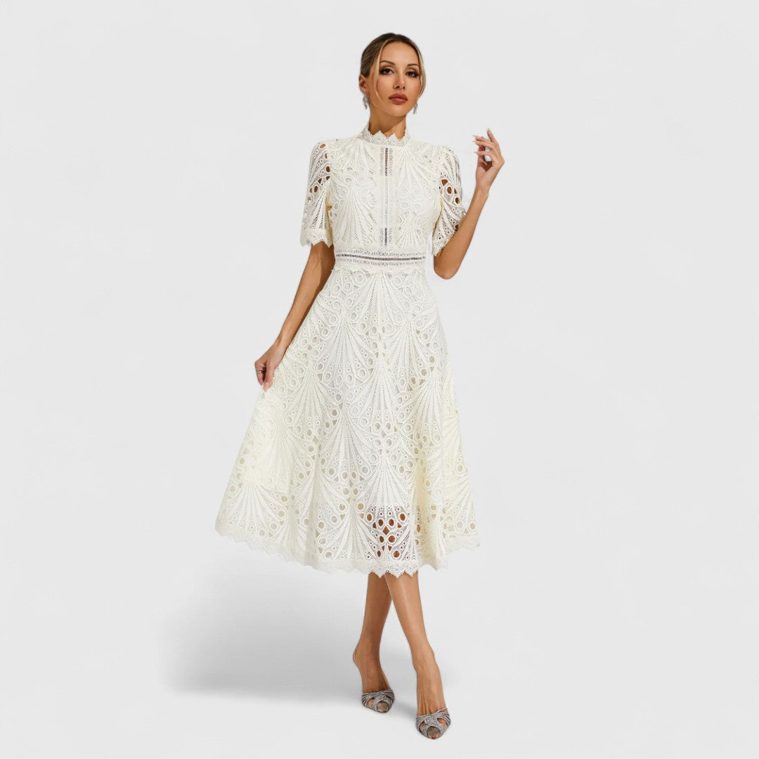 Λυδία - κομψό μεσοφόρι με δαντέλα για γυναίκες