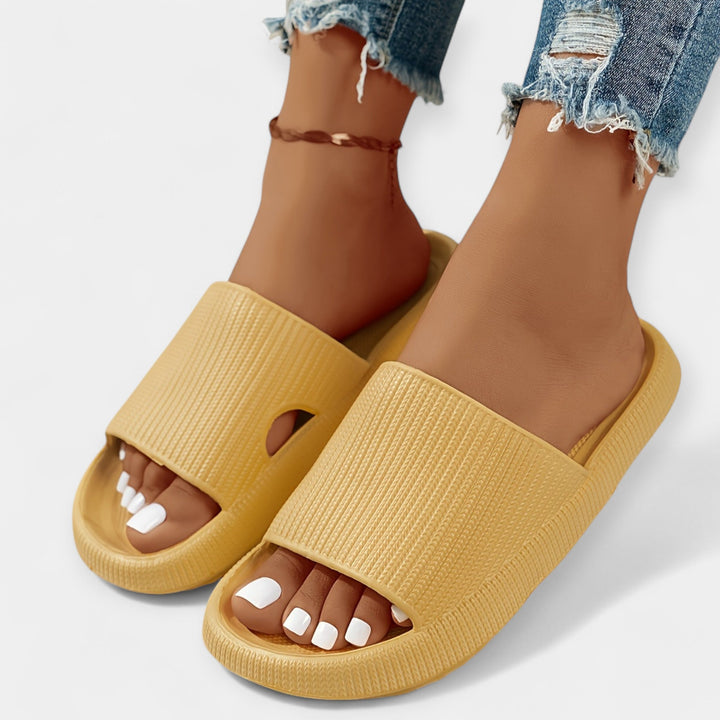 Παντόφλες για Σπίτι & Παραλία