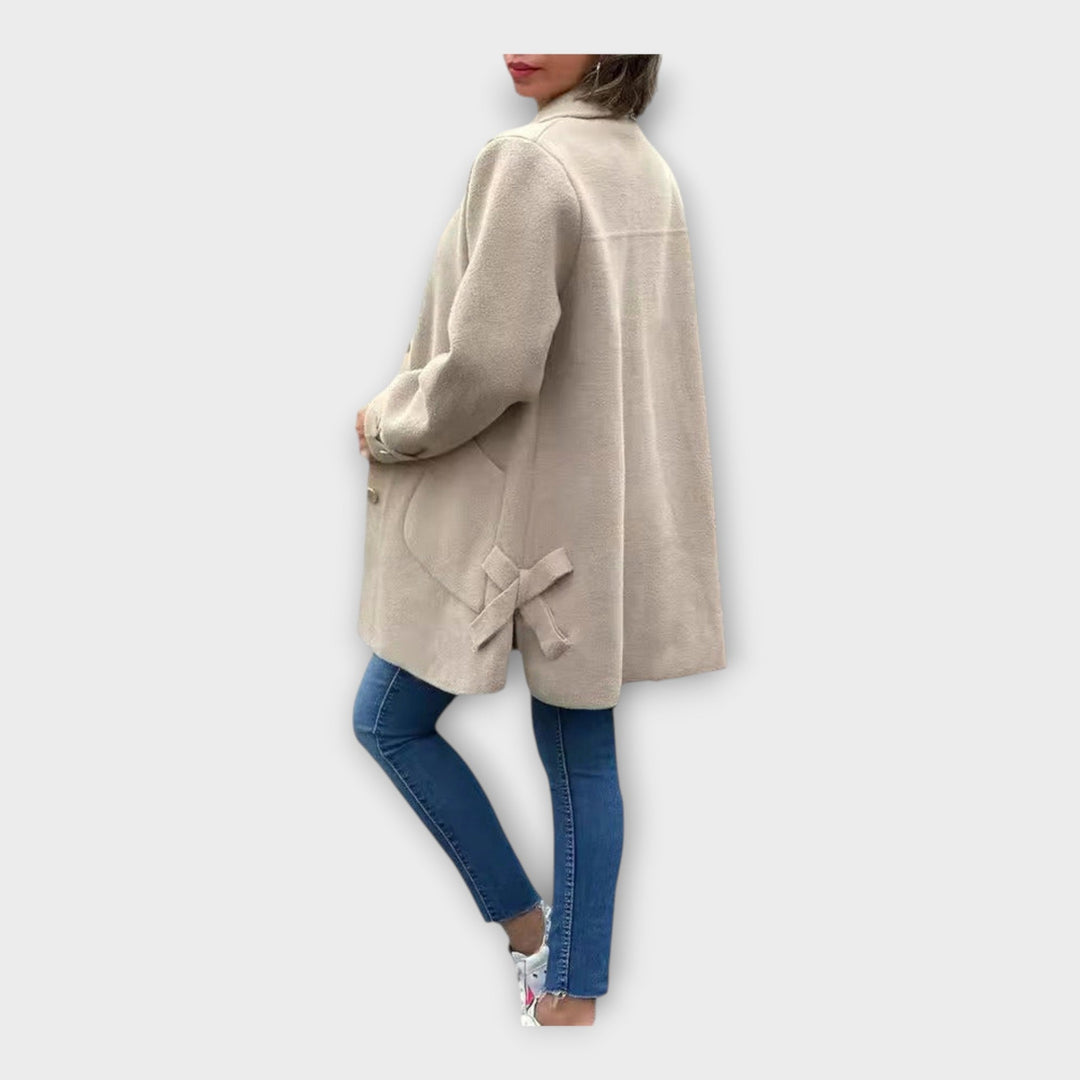 Μακρύ Πανοφώρη με Κλασική Γραμμή και Κουμπιά