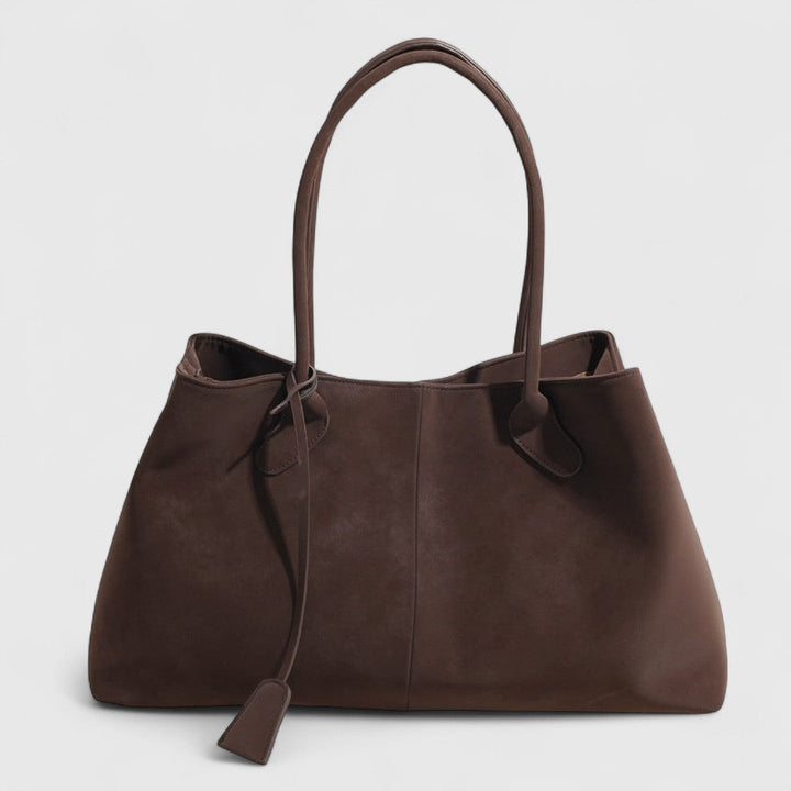 Ναυσικά - Maxi τσάντα με εκλεπτυσμένο design και ευρύχωρη χωρητικότητα