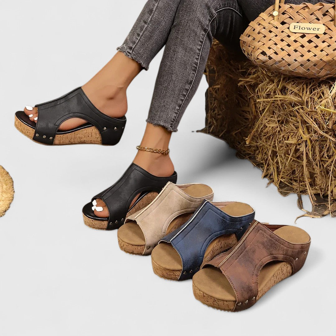 Μαριγώ - Ορθοπεδικά σανδάλια πλατφόρμα με σχεδιασμό κομψό