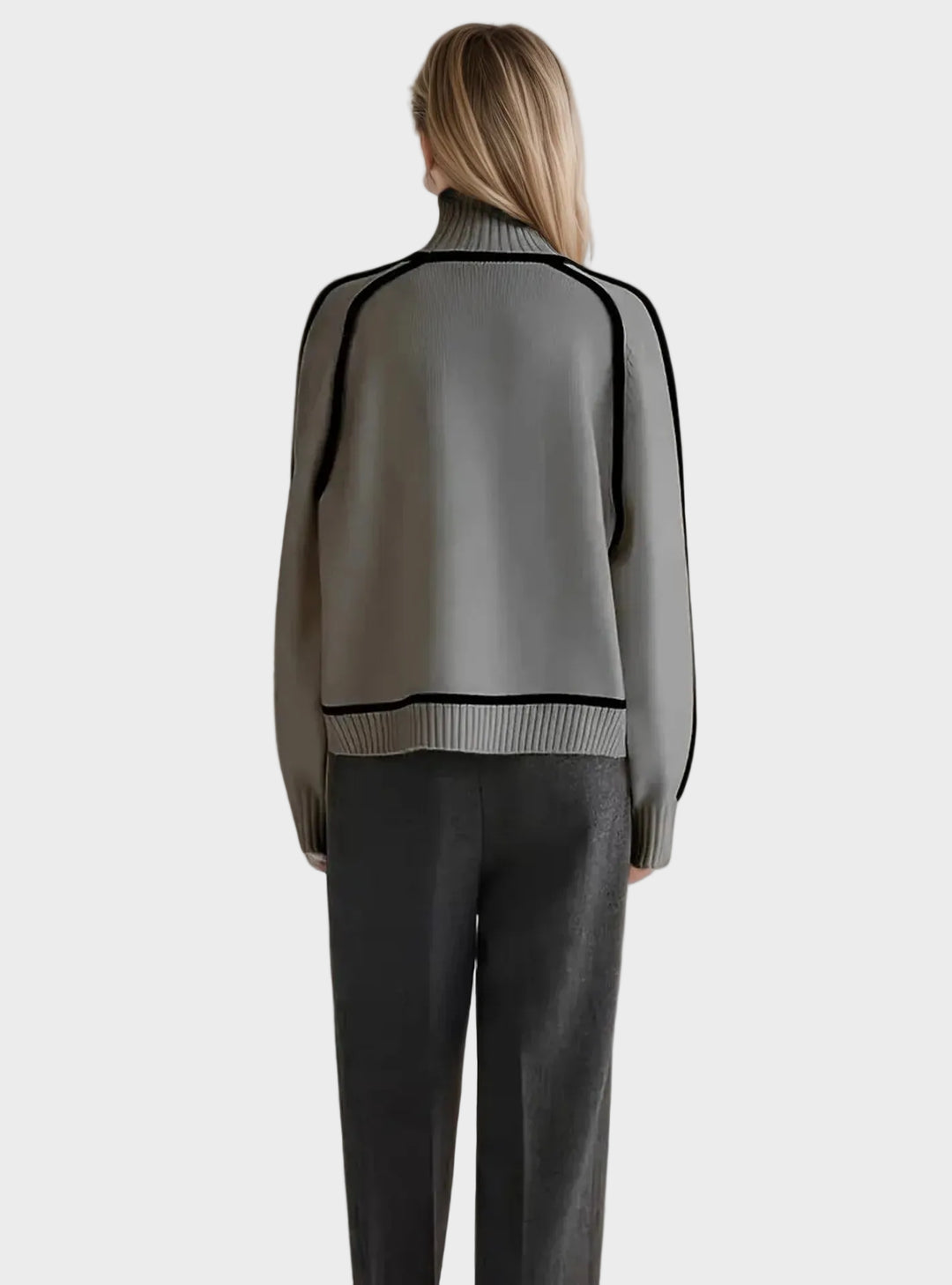 Βασιλική - Κομψό μονόχρωμο πουλόβερ με ψηλό γιακά