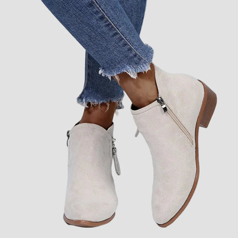 Πρίμιουμ ορθοπεδικές δερμάτινες μπότες με τακούνι για τον χειμώνα