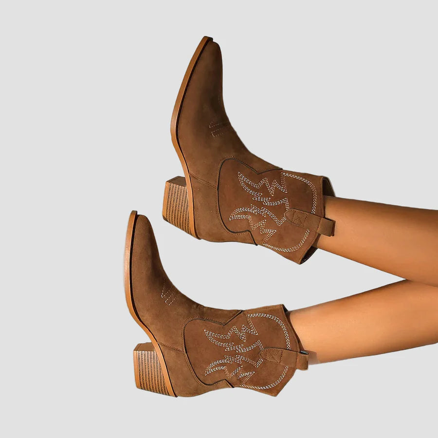 Στυλάτα κεντημένα western μποτάκια