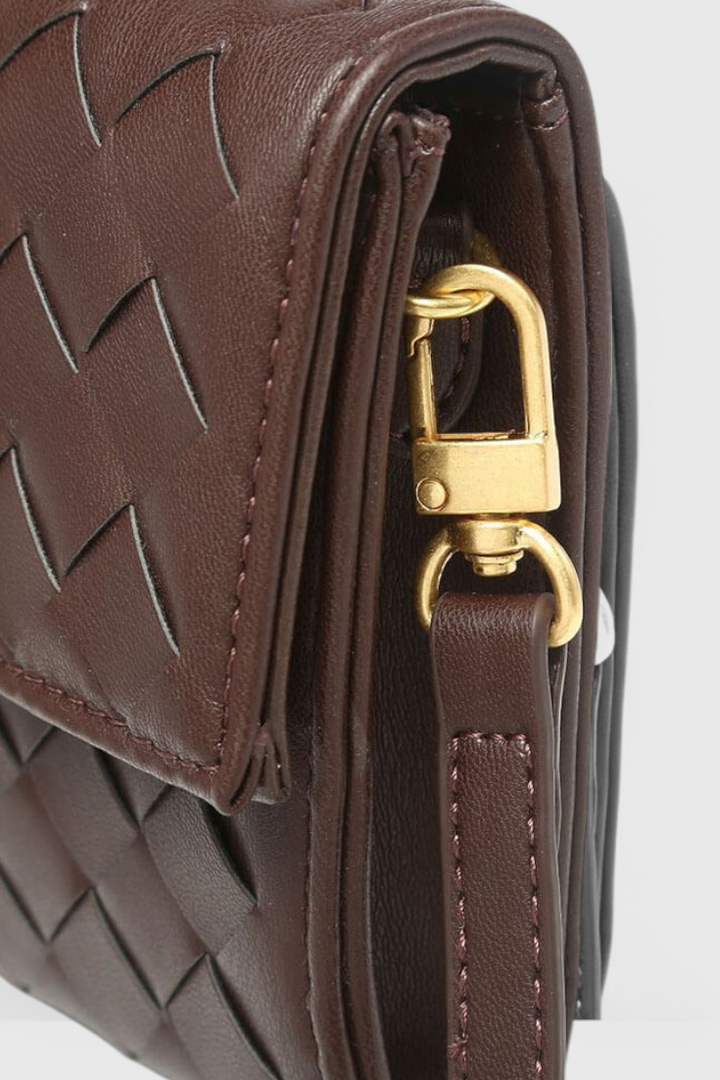 Τσάντα Clutch Melanie με Λεπτομέρεια Χρυσού Κόμπου