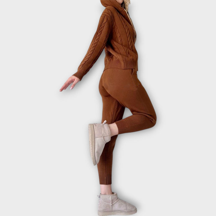 Πλεκτό Σετ με Κουκούλα και Ζακέτα 