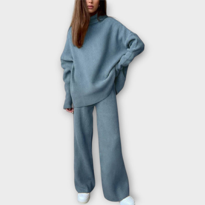 Πλεκτό Σετ με Χαλαρή Γραμμή και Minimal Σχεδιασμό 