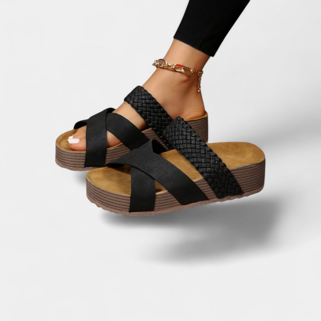 Χριστίνα - Κομψά σανδάλια με άνεση και στήριξη καθημερινά