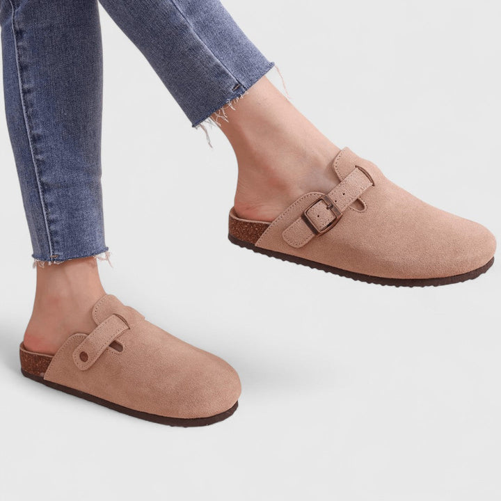 Λουκία - ανατομικά σανδάλια από σουέντ δέρμα